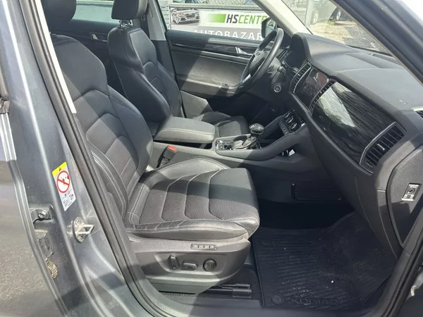 Škoda Kodiaq 2.0 TDi 140kW Style 4x4x DSG - foto 23