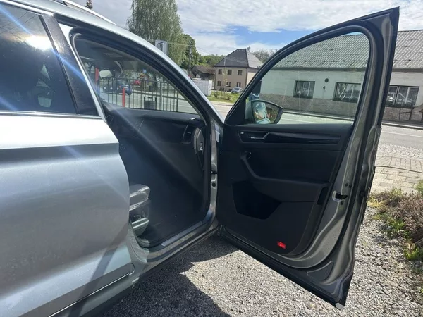 Škoda Kodiaq 2.0 TDi 140kW Style 4x4x DSG - foto 28