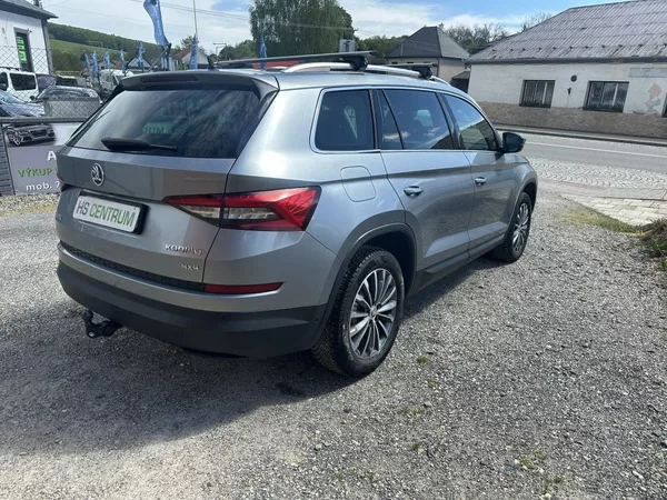 Škoda Kodiaq 2.0 TDi 140kW Style 4x4x DSG - foto 3