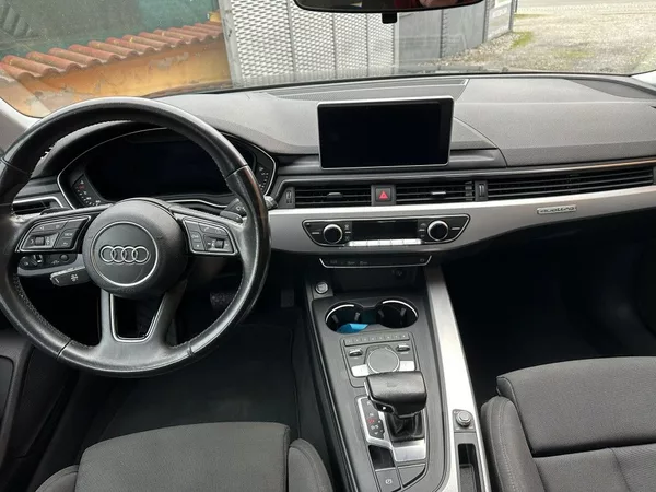 Audi A4 2.0 TDi 140kW Quattro 4x4 - foto 10