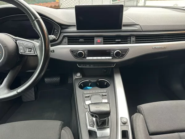 Audi A4 2.0 TDi 140kW Quattro 4x4 - foto 12