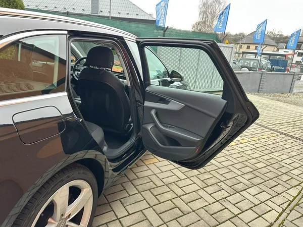 Audi A4 2.0 TDi 140kW Quattro 4x4 - foto 23