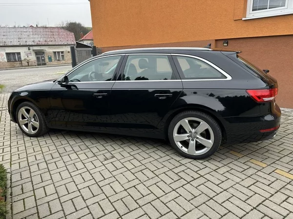 Audi A4 2.0 TDi 140kW Quattro 4x4 - foto 7