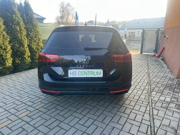 Volkswagen Passat 2.0 TDi 110kW Bussiness AT - foto 4