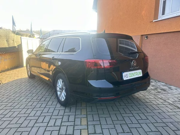 Volkswagen Passat 2.0 TDi 110kW Bussiness AT - foto 6