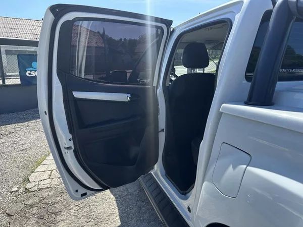 Isuzu 1.9 Double Cab 4x4 LSE A/T - foto 22