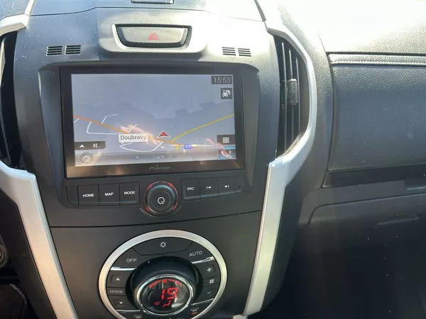 Isuzu 1.9 Double Cab 4x4 LSE A/T - foto 28