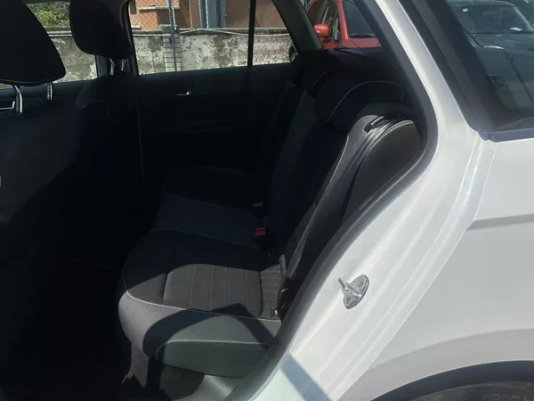 Škoda Fabia 1.0 TSI 70kW Ambition Combi - foto 18