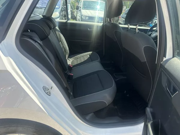 Škoda Fabia 1.0 TSI 70kW Ambition Combi - foto 20