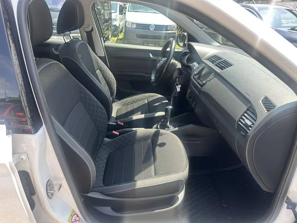 Škoda Fabia 1.0 TSI 70kW Ambition Combi - foto 22