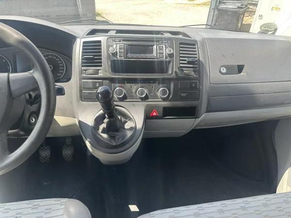 Volkswagen Transporter 2.0 TDi 103kW 6míst serviska - foto 11