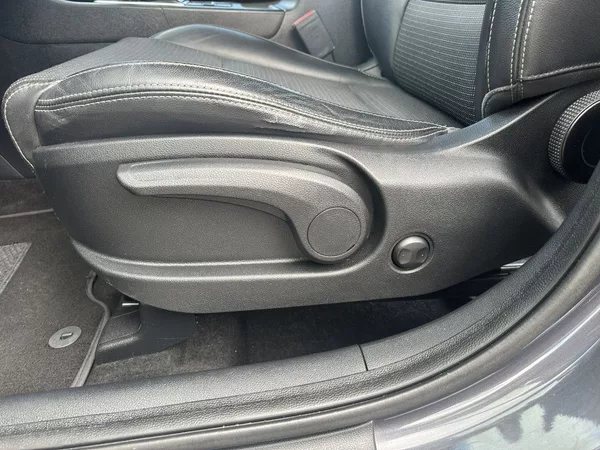 Kia Sportage 1.7 CRDi 104kW automat - foto 17