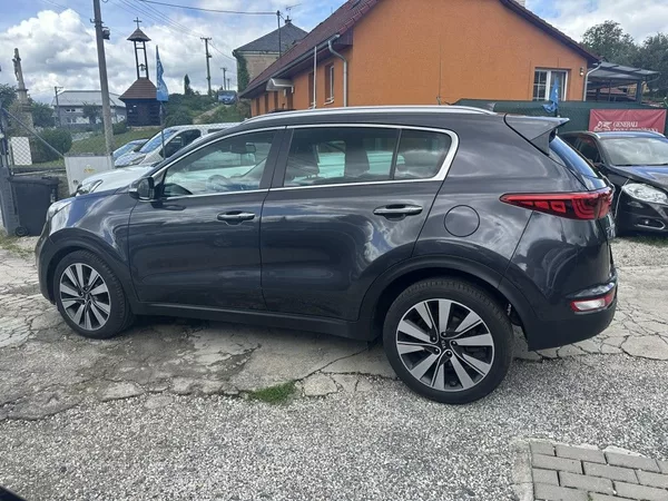 Kia Sportage 1.7 CRDi 104kW automat - foto 7