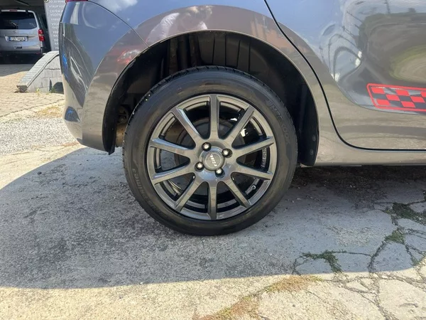 Suzuki Swift 1.2i 66kW AllGrip serviska - foto 20