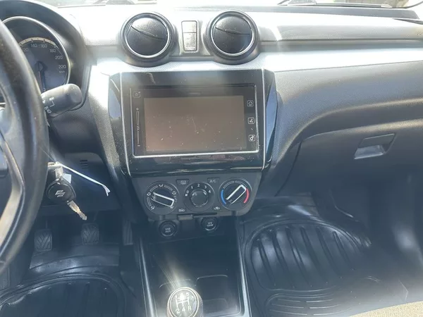 Suzuki Swift 1.2i 66kW AllGrip serviska - foto 8