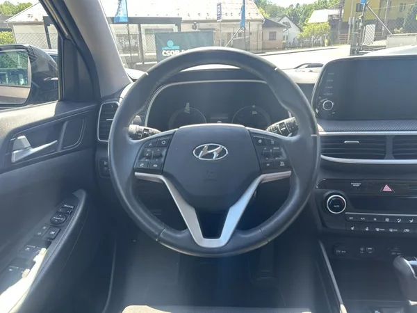 Hyundai Tucson 1.6 T-GDI 130kW 4x4 - foto 12