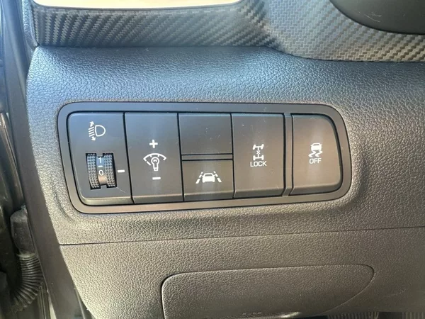 Hyundai Tucson 1.6 T-GDI 130kW 4x4 - foto 16