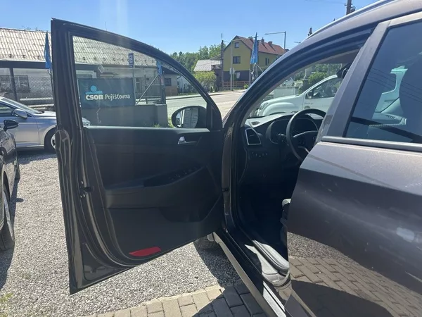 Hyundai Tucson 1.6 T-GDI 130kW 4x4 - foto 20