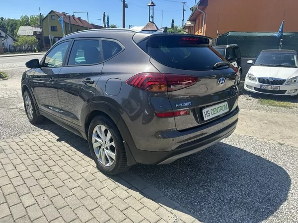Hyundai Tucson 1.6 T-GDI 130kW 4x4 - foto 4