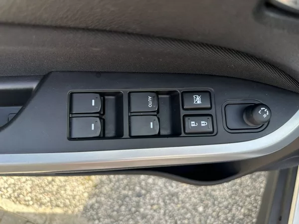 Suzuki Vitara 1.6i 88kW AllGrip 4x4 serviska - foto 18