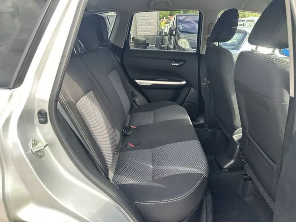 Suzuki Vitara 1.6i 88kW AllGrip 4x4 serviska - foto 22