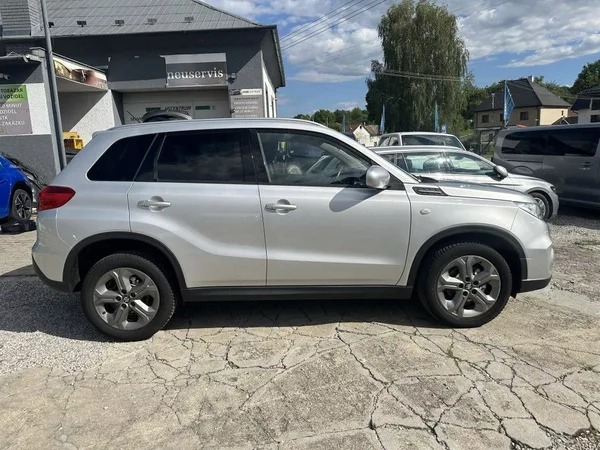 Suzuki Vitara 1.6i 88kW AllGrip 4x4 serviska - foto 7