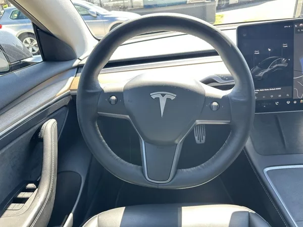 Tesla Model 3 Performance Dual AWD - foto 12