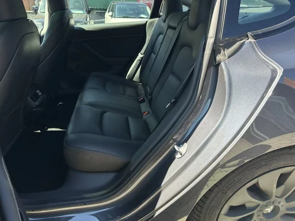 Tesla Model 3 Performance Dual AWD - foto 19