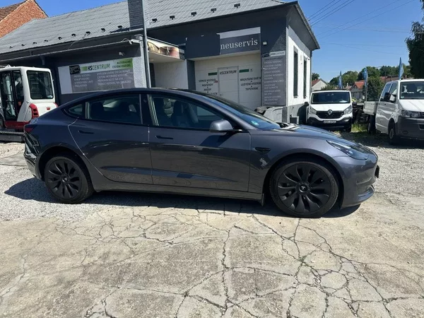 Tesla Model 3 Performance Dual AWD - foto 2