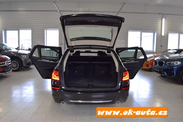BMW Řada 5 2.0d LUXURY-LINE 98 000 KM TZ - foto 20
