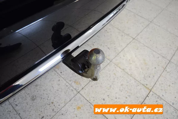 BMW Řada 5 2.0d LUXURY-LINE 98 000 KM TZ - foto 24