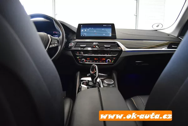 BMW Řada 5 2.0d LUXURY-LINE 98 000 KM TZ - foto 38