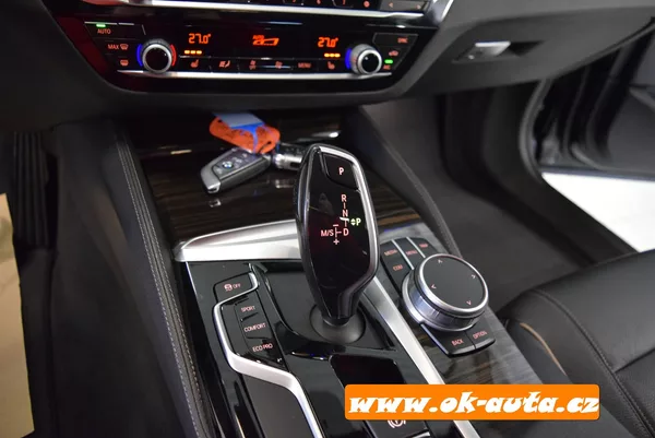 BMW Řada 5 2.0d LUXURY-LINE 98 000 KM TZ - foto 45