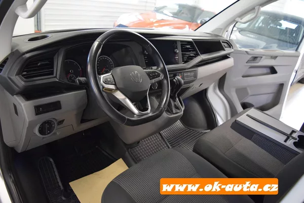 Volkswagen Transporter 2.0 TDI DSG 110kW 5 DVEŘÍ 2022 - foto 25