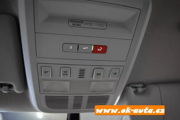 Volkswagen Transporter 2.0 TDI DSG 110kW 5 DVEŘÍ 2022 - foto 43