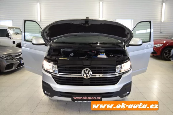 Volkswagen Transporter 2.0 TDI DSG 110kW 5 DVEŘÍ 2022 - foto 45