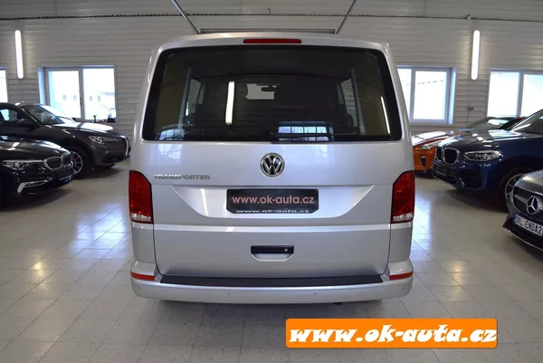 Volkswagen Transporter 2.0 TDI DSG 110kW 5 DVEŘÍ 2022 - foto 5