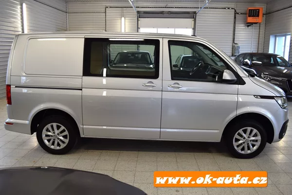 Volkswagen Transporter 2.0 TDI DSG 110kW 5 DVEŘÍ 2022 - foto 8