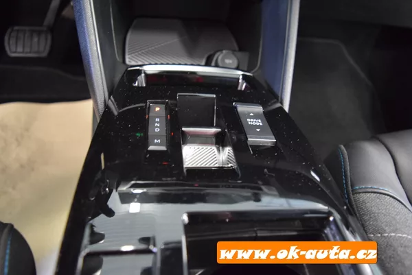 Citroën C4 X 1.2 PURETECH PACK 96 kW. - foto 36