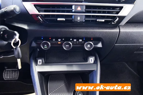 Citroën C4 X 1.2 PURETECH PACK 96 kW. - foto 38