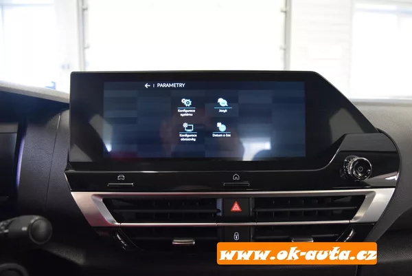 Citroën C4 X 1.2 PURETECH PACK 96 kW. - foto 42