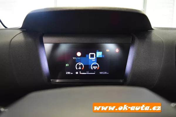 Citroën C4 X 1.2 PURETECH PACK 96 kW. - foto 46