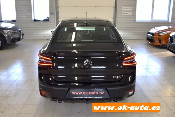 Citroën C4 X 1.2 PURETECH PACK 96 kW. - foto 7