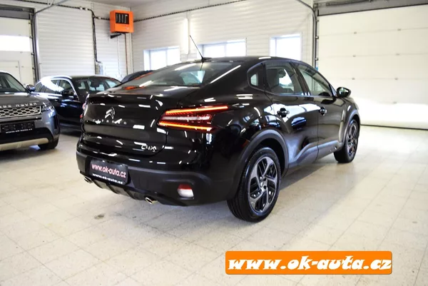 Citroën C4 X 1.2 PURETECH PACK 96 kW. - foto 8