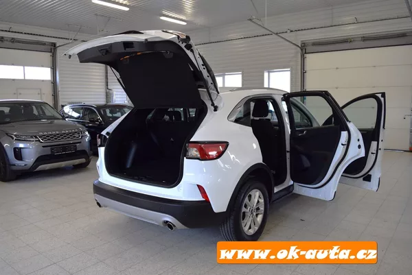 Ford Kuga 1.5 EBLUE TITANIUM 56 000 KM - foto 22