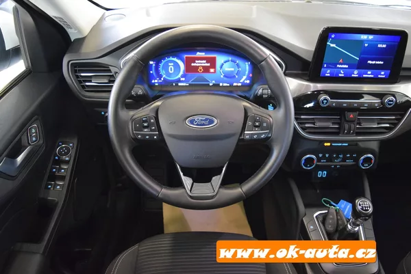 Ford Kuga 1.5 EBLUE TITANIUM 56 000 KM - foto 28