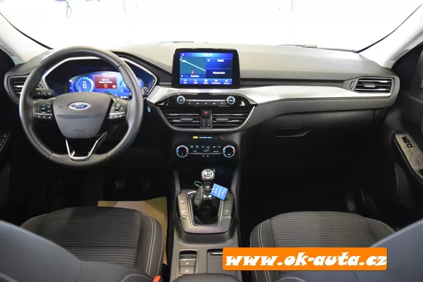 Ford Kuga 1.5 EBLUE TITANIUM 56 000 KM - foto 30