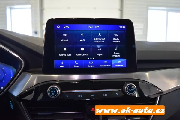 Ford Kuga 1.5 EBLUE TITANIUM 56 000 KM - foto 42