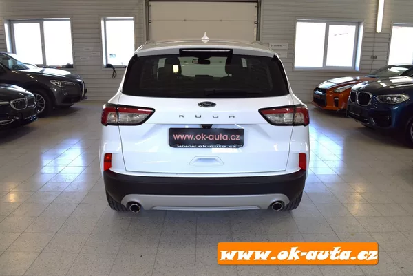 Ford Kuga 1.5 EBLUE TITANIUM 56 000 KM - foto 7