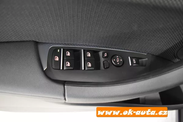 BMW X3 2.0d xDRIVE PRAV.SERVIS BMW - foto 40